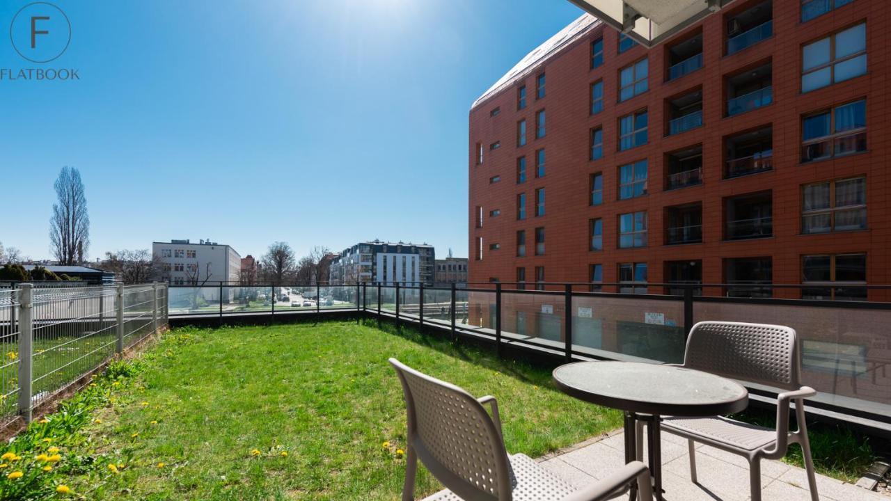 Flatbook - City Center Spa Apartments Motlawa Гданськ Екстер'єр фото