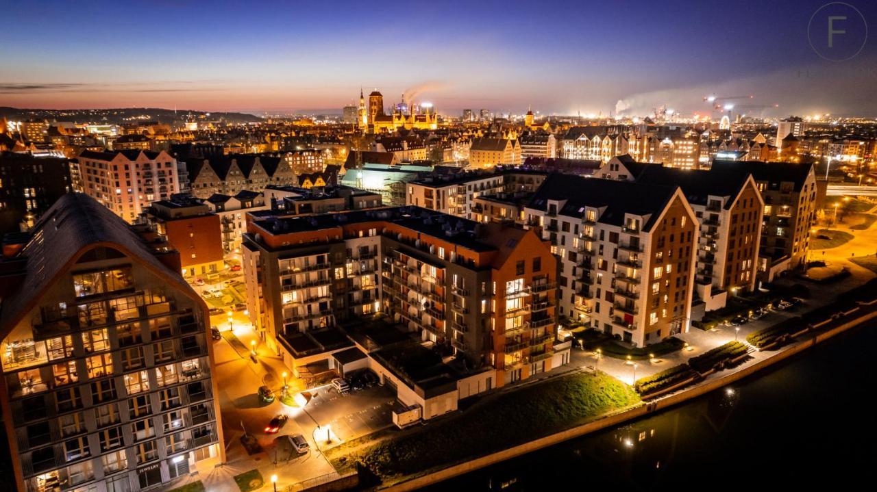 Flatbook - City Center Spa Apartments Motlawa Гданськ Екстер'єр фото